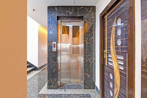 Elevator