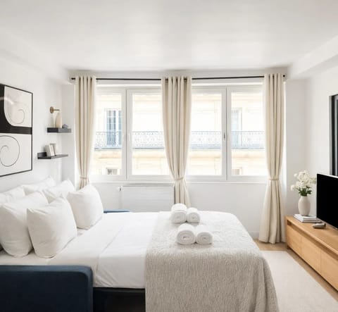 Apartment, Courtyard View | Living area | 80-cm Smart TV with digital channels