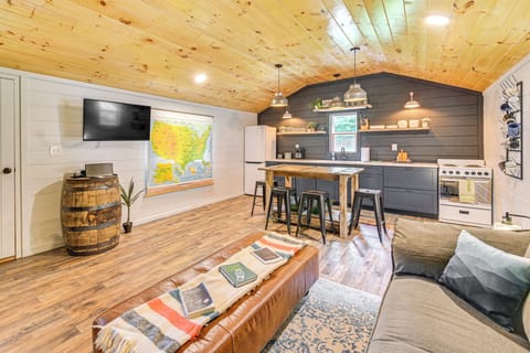 House (1 Bedroom) | Front of property