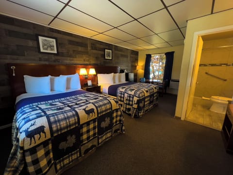 Deluxe Room, 2 Double Beds, Patio or Balcony, Lake View | In-room safe, desk, free WiFi, bed sheets