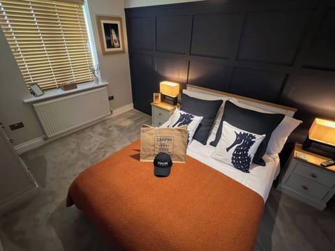 4 bedrooms, WiFi (free), individually decorated, individually furnished