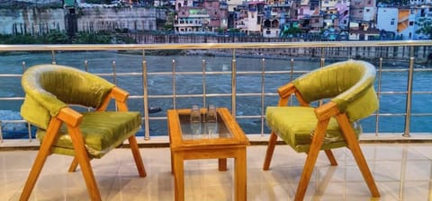 Deluxe Double Room, Mountain View | Terrace/patio