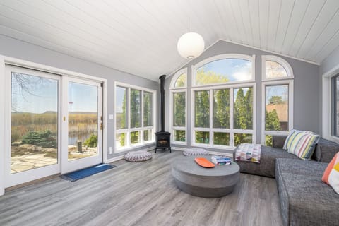 House (3 Bedrooms) | Property amenity