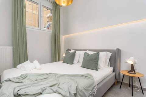 Apartment, 2 Bedrooms, Kitchen, City View | Blackout drapes, iron/ironing board, free WiFi