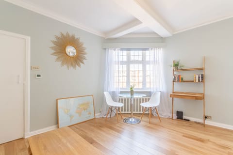 Studio | Living room