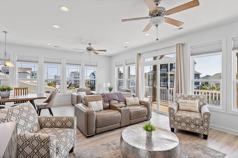 Studio (4 Bedrooms) | Property amenity