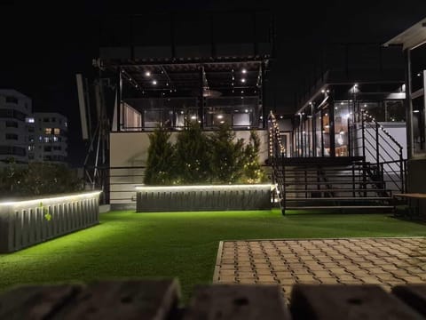 Rooftop terrace