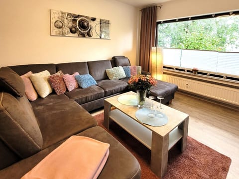 Apartment | Living room