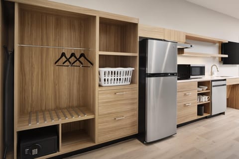 In-room safe, desk, laptop workspace, blackout drapes