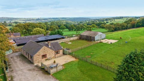 Cottage | Property grounds