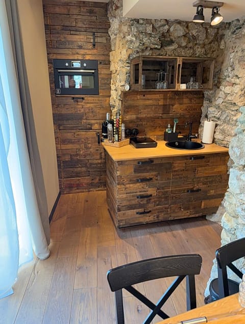 Mühlbach-Traum mit Lahnrauschen (Apartment 11) | Private kitchen