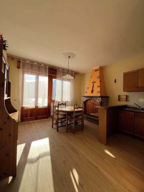 Comfort Apartment, Balcony, Lake View | Private kitchen