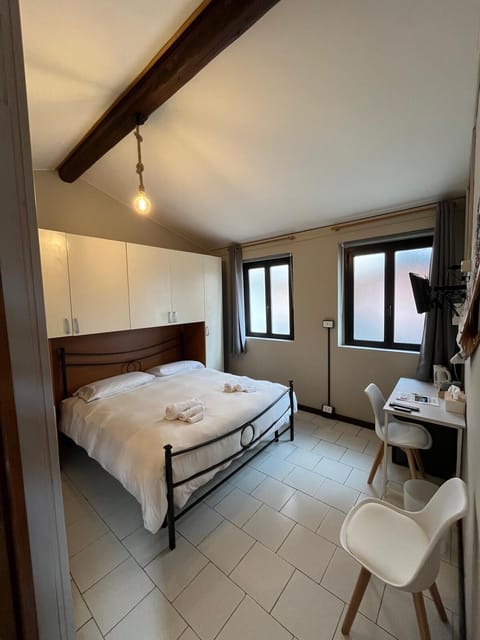 Economy Double Room, Courtyard View | Iron/ironing board, free WiFi