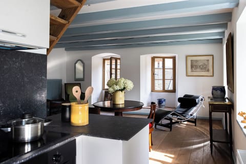 Elite Duplex, Garden View | Private kitchen