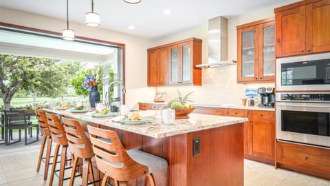 House, Multiple Beds, Private Pool, Mountain View (Holua Kai 2) | Private kitchen