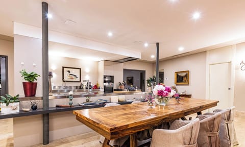 Villa, Garden View | Private kitchen | Fridge, microwave, oven, stovetop