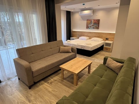 Standard Quadruple Room | Free WiFi