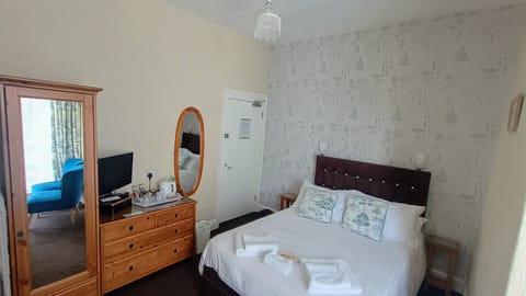 Traditional Double Room, 1 Double Bed | Free WiFi