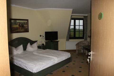 Premium Double or Twin Room | In-room safe, soundproofing, free WiFi