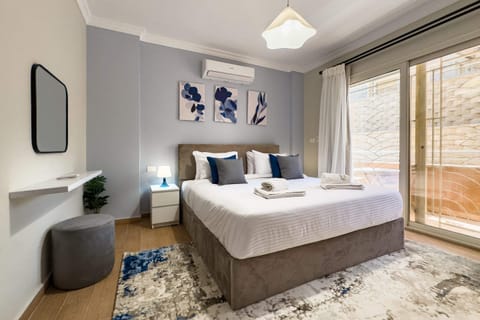 Basic Apartment | 1 bedroom, iron/ironing board, bed sheets