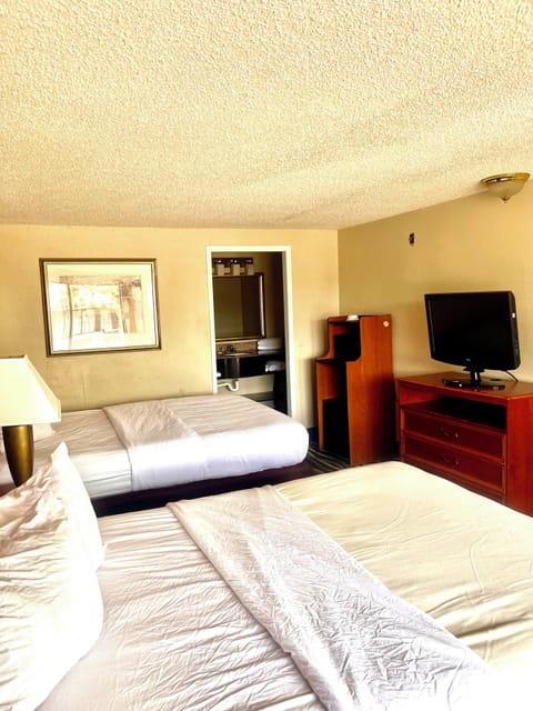 Comfort Double Room | Free WiFi, bed sheets