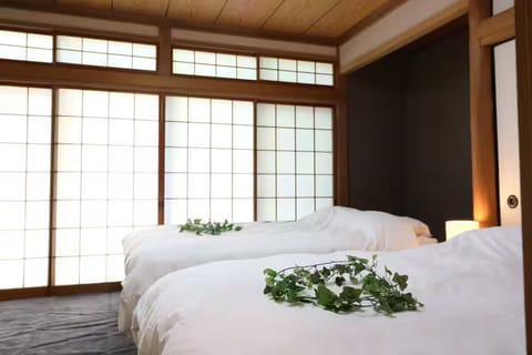 Basic House, City View | Blackout drapes, iron/ironing board, WiFi (free), bed sheets