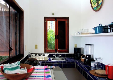 Standard Studio, Balcony, Sea View | Private kitchen