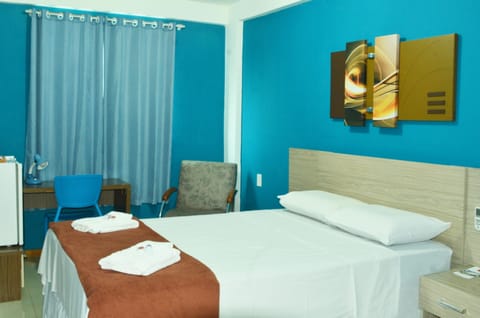 Superior Double Room Single Use, Mixed Dorm | Minibar, desk, soundproofing, free WiFi