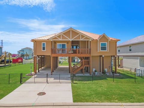 House (4 Bedrooms) | Front of property