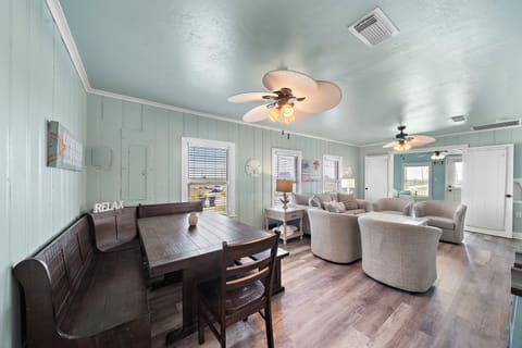 House (2 Bedrooms) | Property amenity