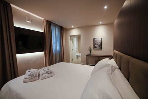 Superior Suite | Egyptian cotton sheets, premium bedding, down comforters