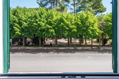Family Apartment, Multiple Bedrooms (L' Alì Apartment Noci) | Interior