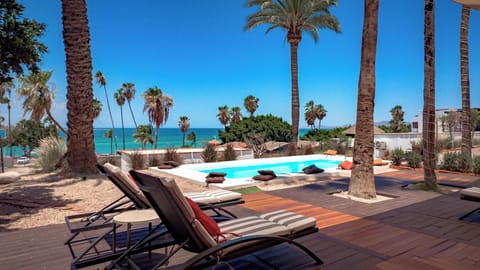 Beach/ocean view