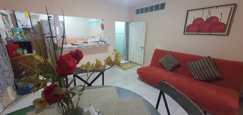 Standard Apartment | Dining room