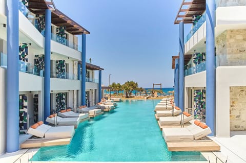 Indoor pool, 2 outdoor pools, pool umbrellas, sun loungers