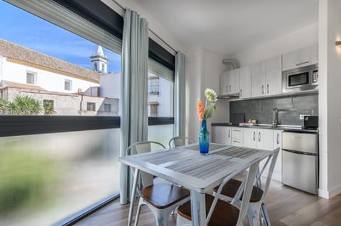 Apartment | Private kitchen | Fridge, microwave, coffee/tea maker, electric kettle