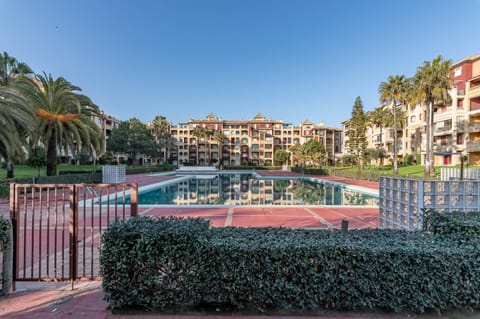 Apartment | Pool | Outdoor pool