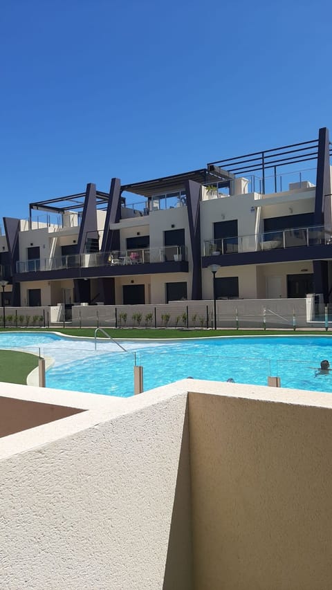 Apartment | Pool | Outdoor pool