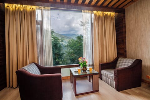 Premium Studio | Living area