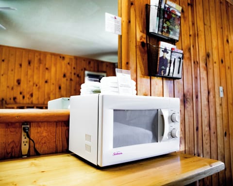 Standard Room, 1 Queen Bed (Pet Friendly) | 2 bedrooms, desk, blackout drapes, iron/ironing board