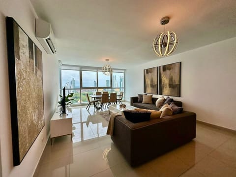 House | 3 bedrooms, desk, high-speed internet