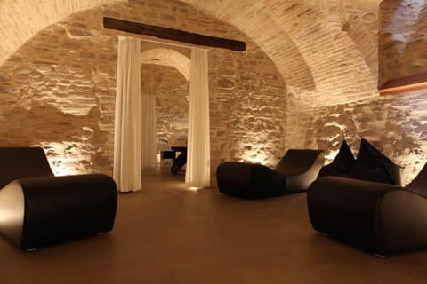 Body treatments, body wraps, body scrubs, facials