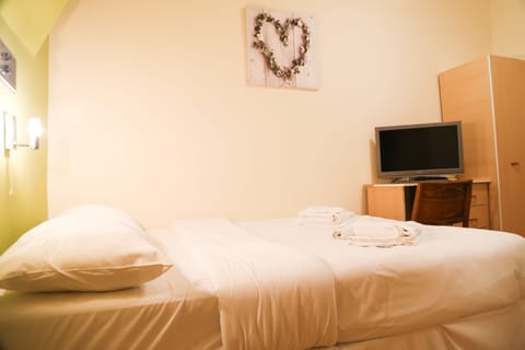 Desk, iron/ironing board, free WiFi