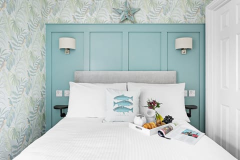 Double Room, Ensuite (Small) | Free WiFi, bed sheets