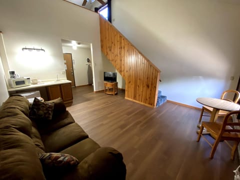 Suite, 1 King Bed with Sofa bed | Desk, iron/ironing board, free WiFi, bed sheets