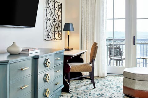 Room, 1 King Bed, Balcony | Premium bedding, down comforters, pillowtop beds, in-room safe