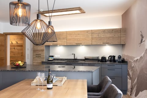 Superior Apartment (Excl. 215 EUR cleaning fee) | Private kitchen | Full-size fridge, microwave, oven, stovetop