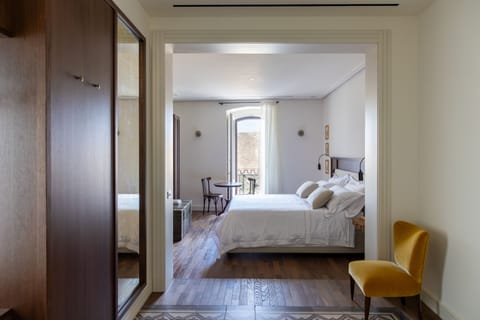 Room Lungomare | In-room safe, laptop workspace, blackout drapes, free WiFi