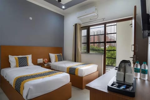 Deluxe Double or Twin Room, Balcony, City View | Desk, free WiFi