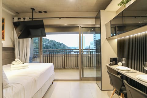 Studio | Blackout drapes, iron/ironing board, free WiFi
